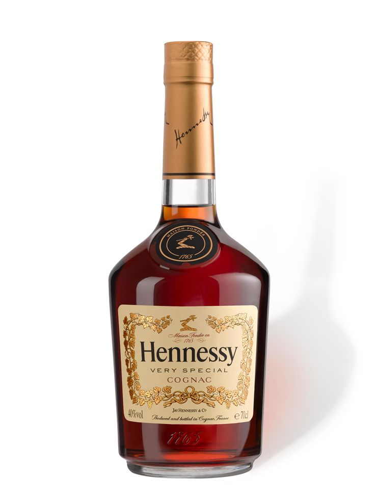 Hennessy (700ml)